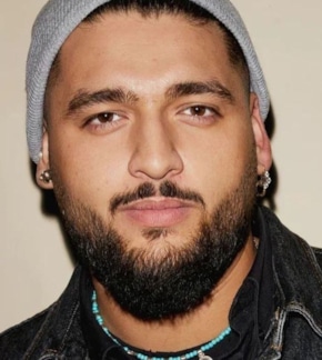 фотография Andro