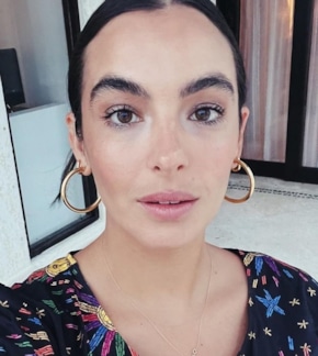 фотография Аланна Мастерсон