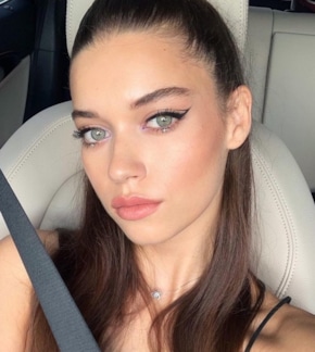 фотография Афра Сарачоглу