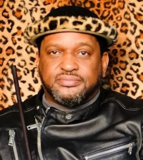 фотография Мисузулу Зулу