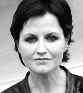 фотография Долорес О'Риордан