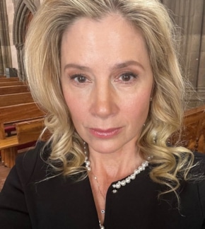 фотография Мира Сорвино