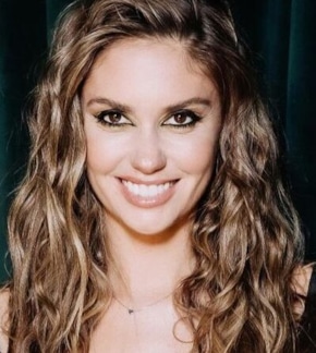 фотография Агата Муцениеце