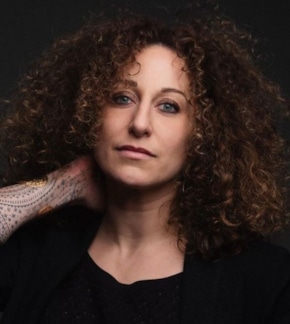 фотография Мона Ашаш