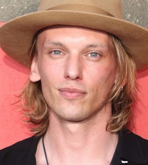 фотография Джейми Кэмпбелл Бауэр