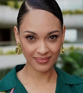 фотография Синтия Аддай-Робинсон