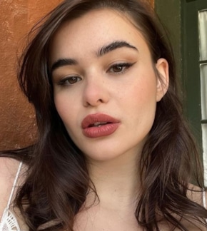 фотография Барби Феррейра