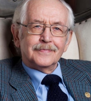 фотография Василий Ливанов