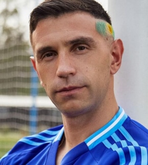 фотография Эмилиано Мартинес