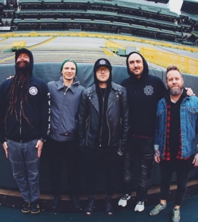 фотография Breaking Benjamin