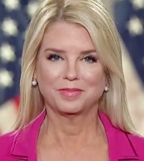 фотография Пэм Бонди