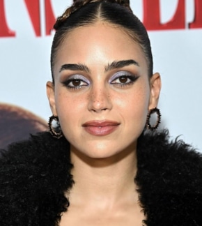 фотография Мелисса Баррера