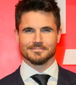 фотография Робби Амелл