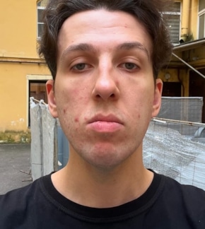 фотография Booker