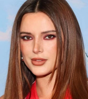 фотография Белла Торн