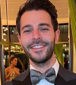 фотография Хакан Сабанджи