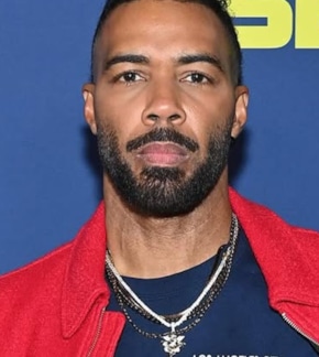 фотография Омари Хардвик