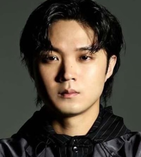 фотография Хаято Исомура