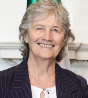 фотография Кэтрин Коннолли