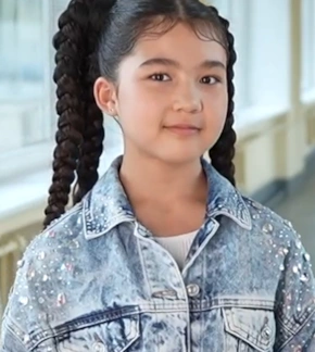 фотография Жасмина Тузелова