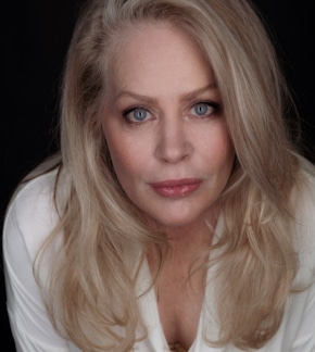 фотография Беверли Д'Анджело