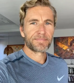 фотография Бретт Такер