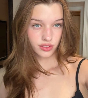 фотография Эвер Андерсон