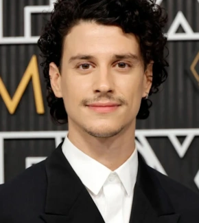 фотография Адам Димарко