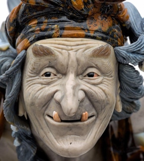 фотография Баба-Яга