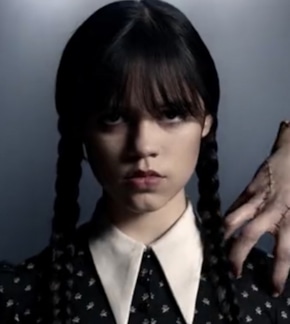 фотография Уэнздей Аддамс