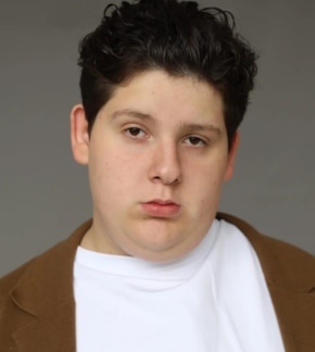 фотография Искандер