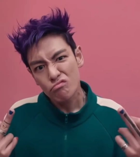 фотография Танос