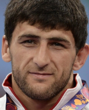 Аниуар Гедуев