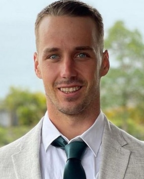 Логан Мартин