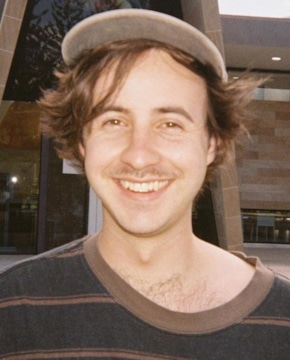 Николас Кумбе