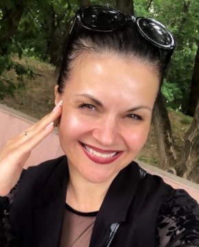 Виктория Белова