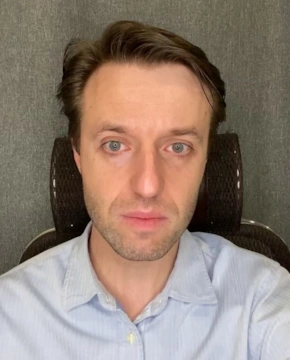 Сергей Вялов