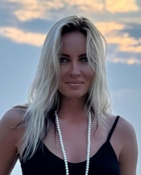 Алена Лутковская