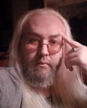 Борис Ливанов