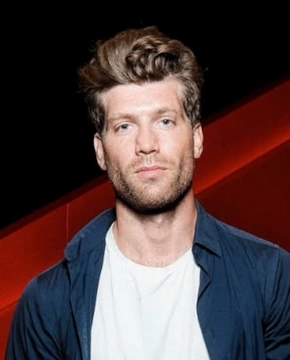 Игорь Чернявый