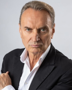 Олег Алябин