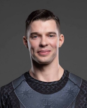 Данил Наумов