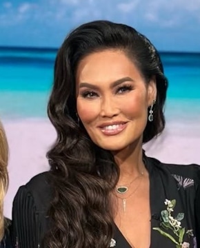 Тиа Каррере