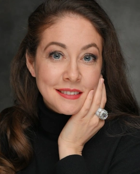 Алена Петровская