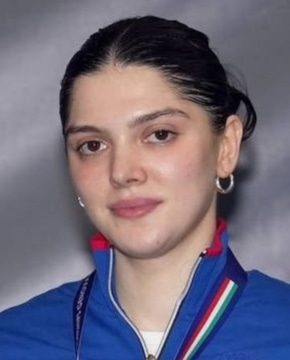 Айзанат Муртазаева