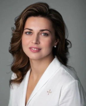 Каринэ Хабирова