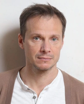 Андрей Кузичев