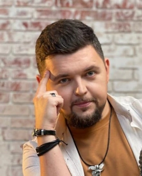 Слава Благов