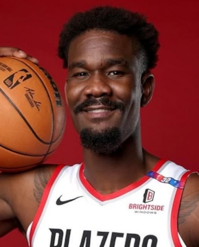 Деандре Эйтон