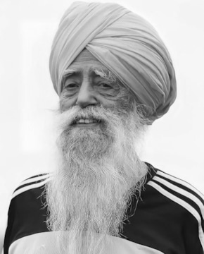 Фауджа Сингх